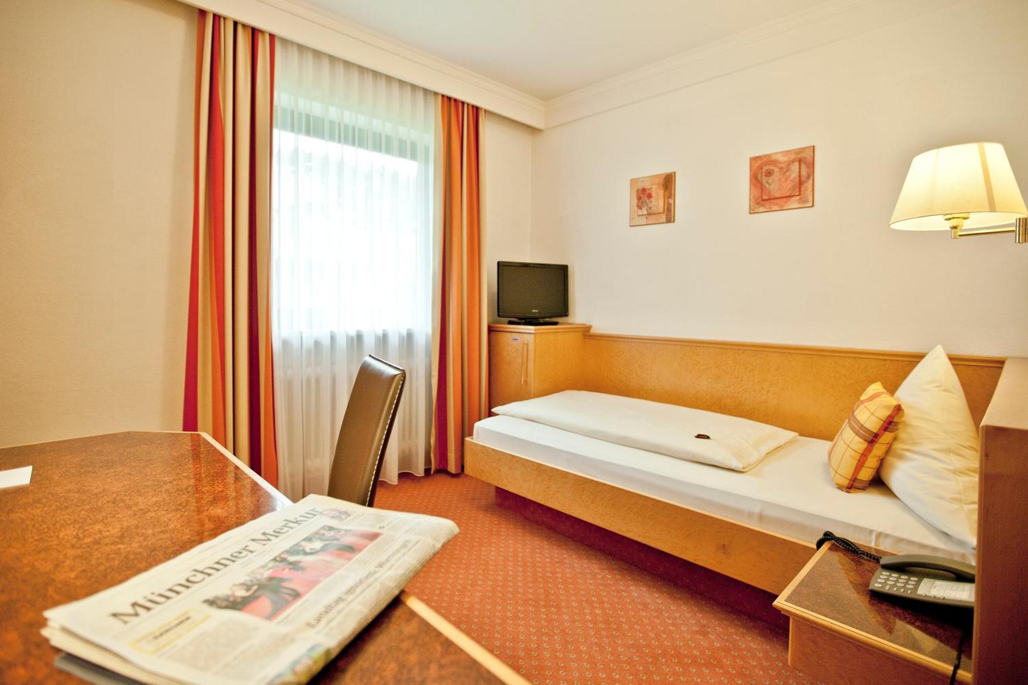 Wuermtaler Gaestehaus Gräfelfing Quarto foto